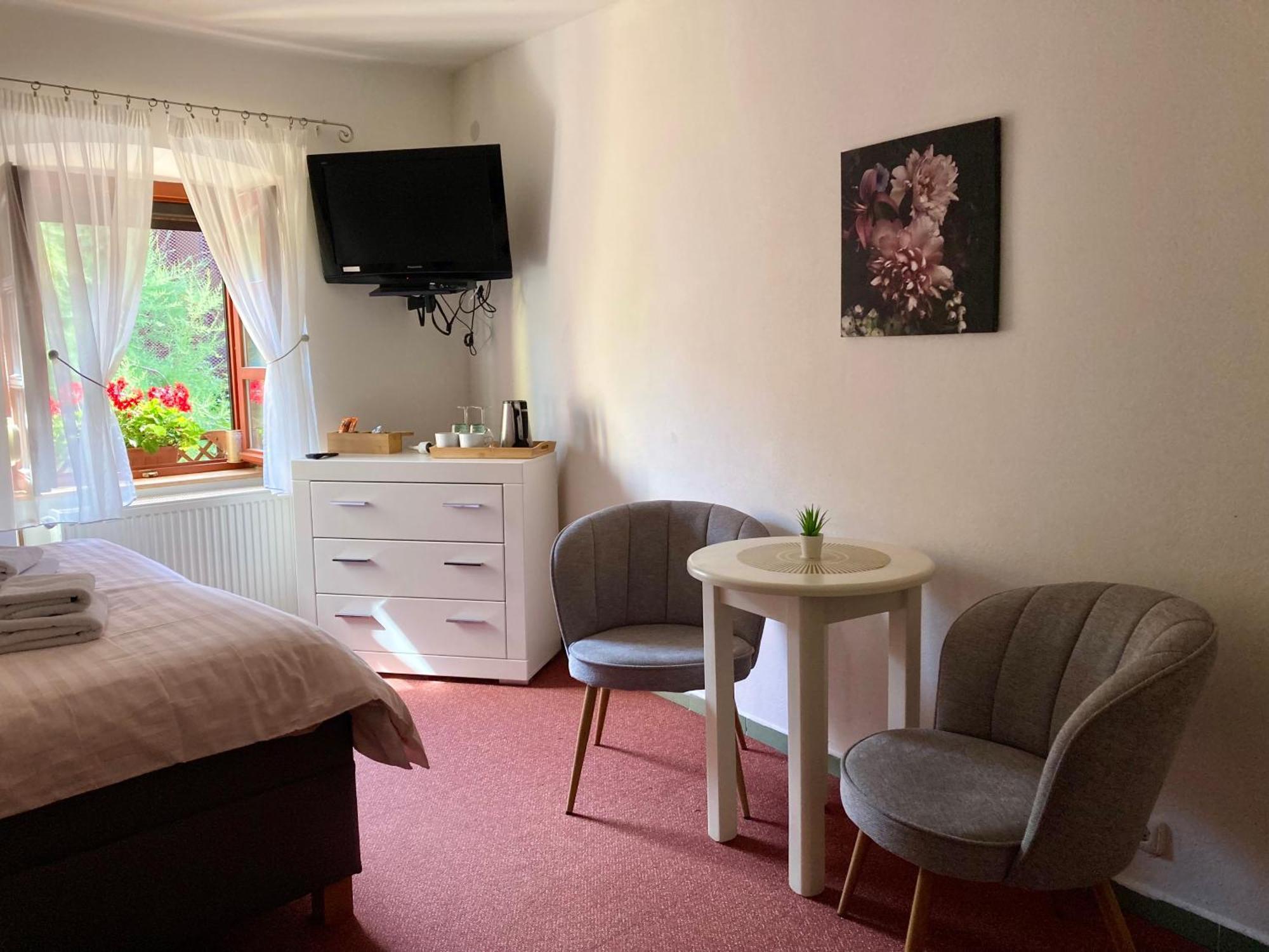Guesthouse Mikulas Mikulov - Free Parking In The City Center Kültér fotó